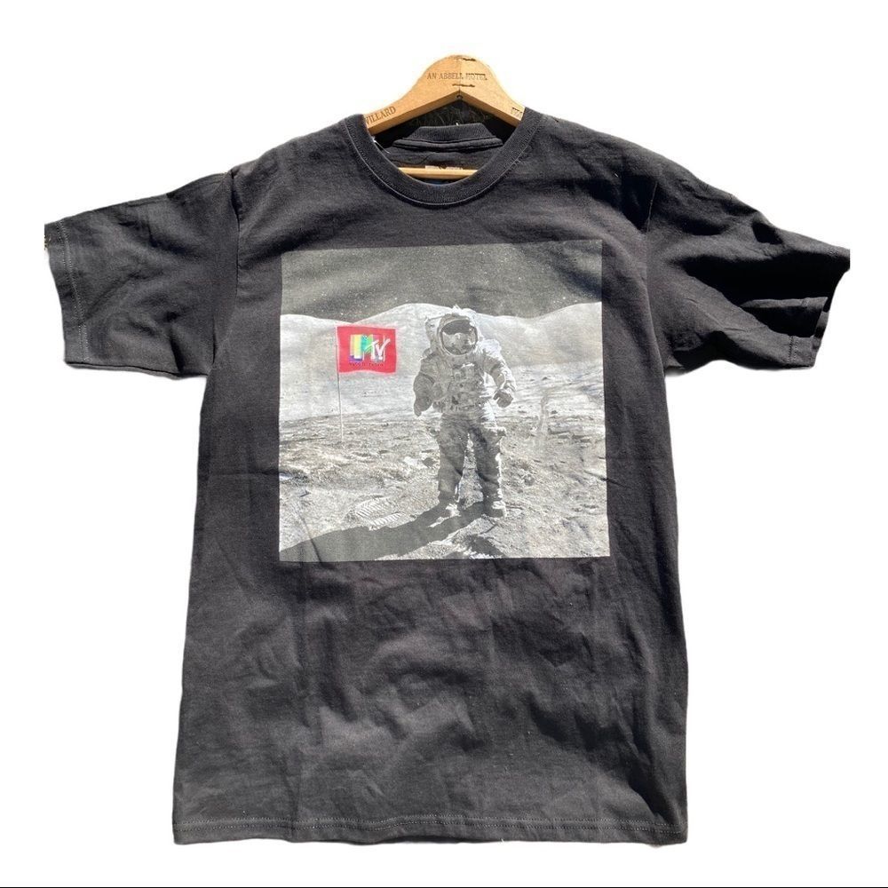 MTV Classic Moon Man T-Shirt.